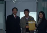 當値監考官現場接收考試卷